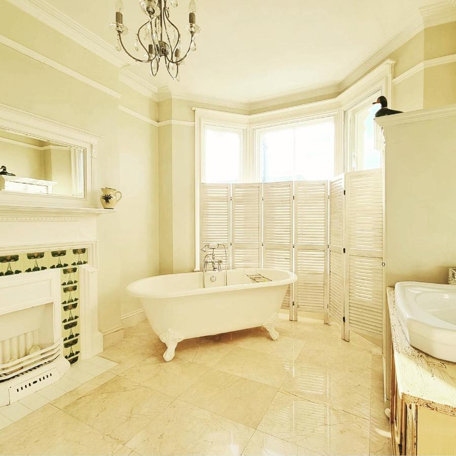 West Hill Retreat Edwardian Balcony Ensuite With Room Served Breakfast & Free Parking Hastings Zewnętrze zdjęcie